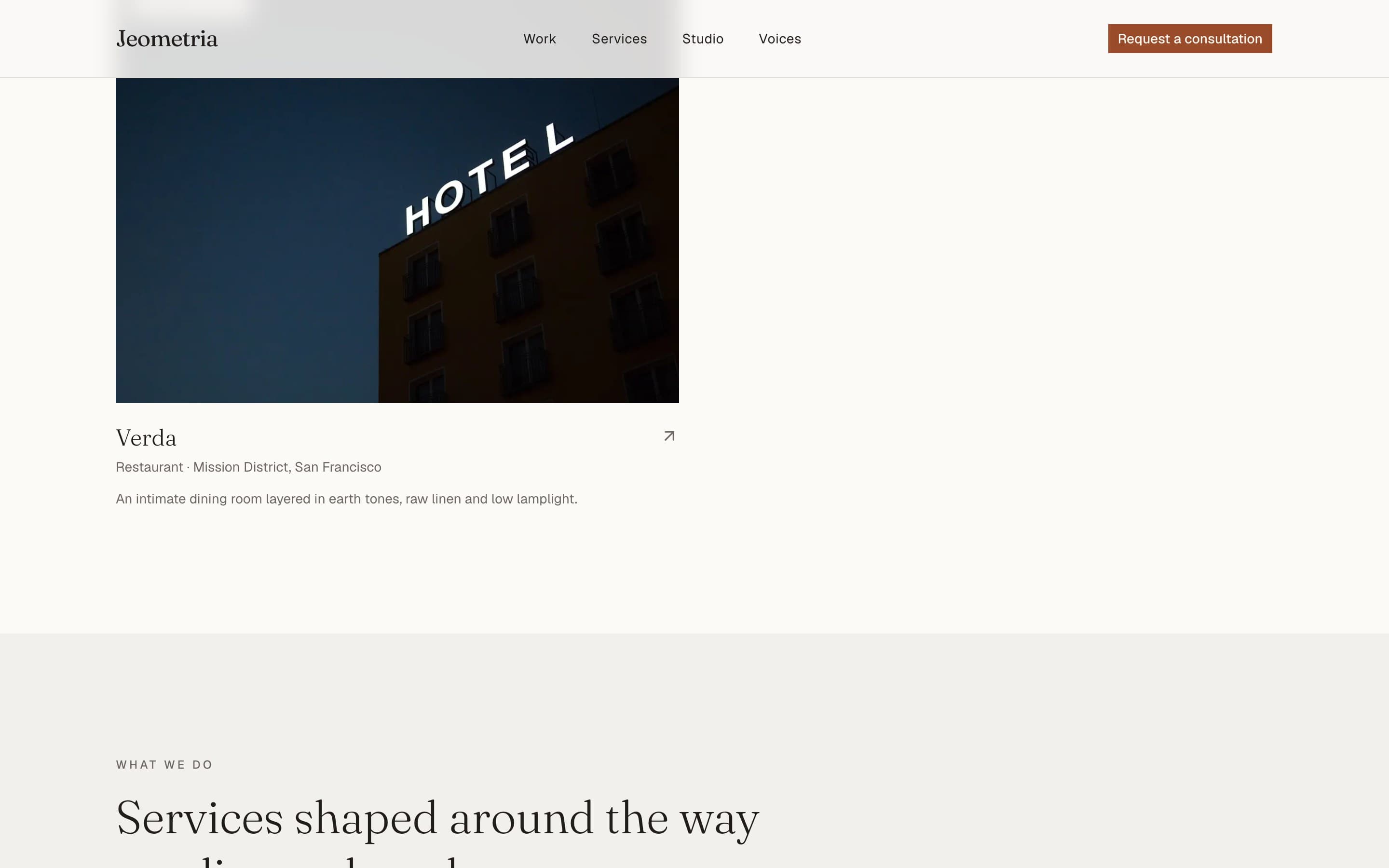 Geometria — Individual project entries with location and a short note.